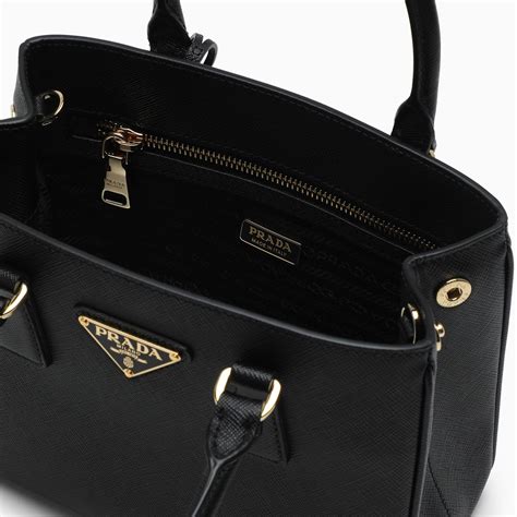 prada nera piccola|Borsa Re.